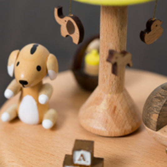 Boîte à musique enroulée en bois