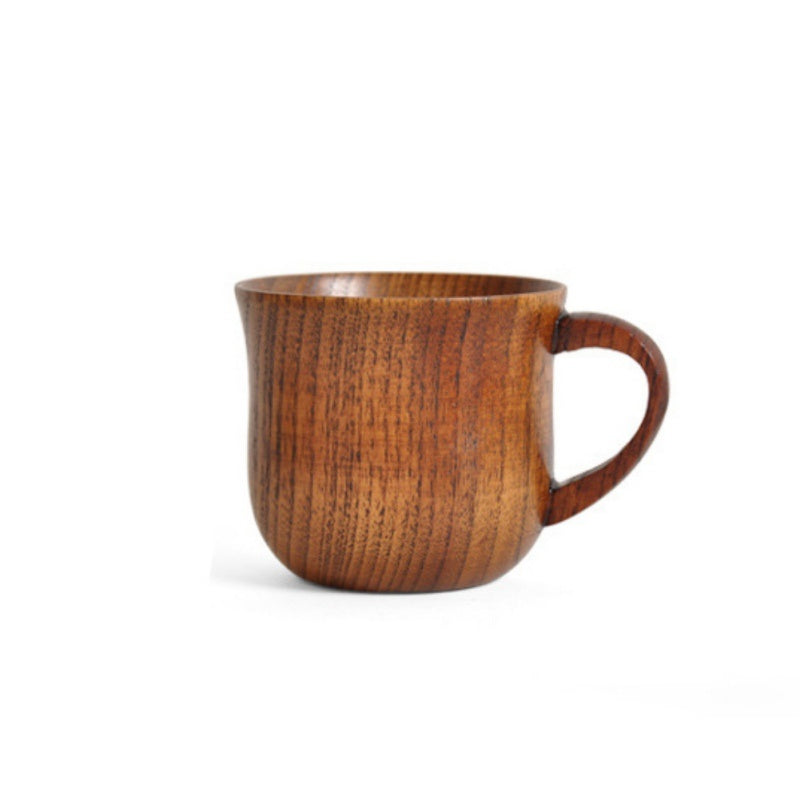 Tasse en bois naturel