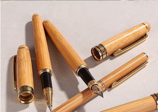 Stylo en bambou neutre