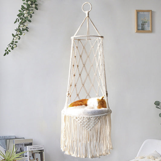 Lit suspendu en macramé pour animaux