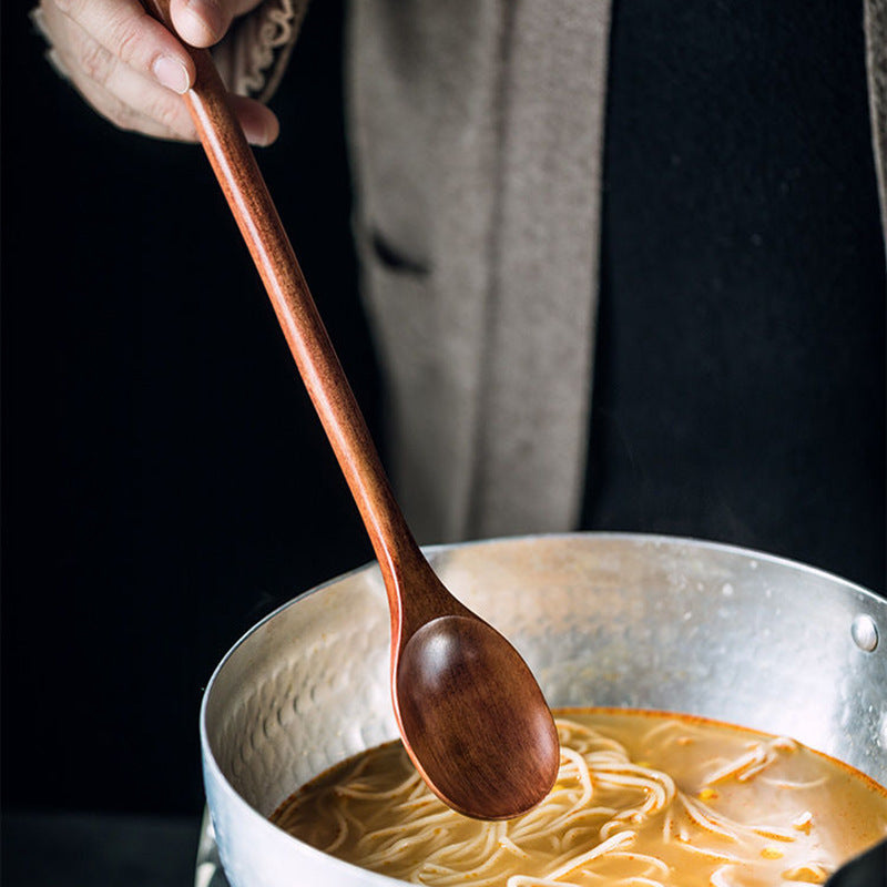 Cuillère de cuisine allongée à long manche pour remuer et cuisiner