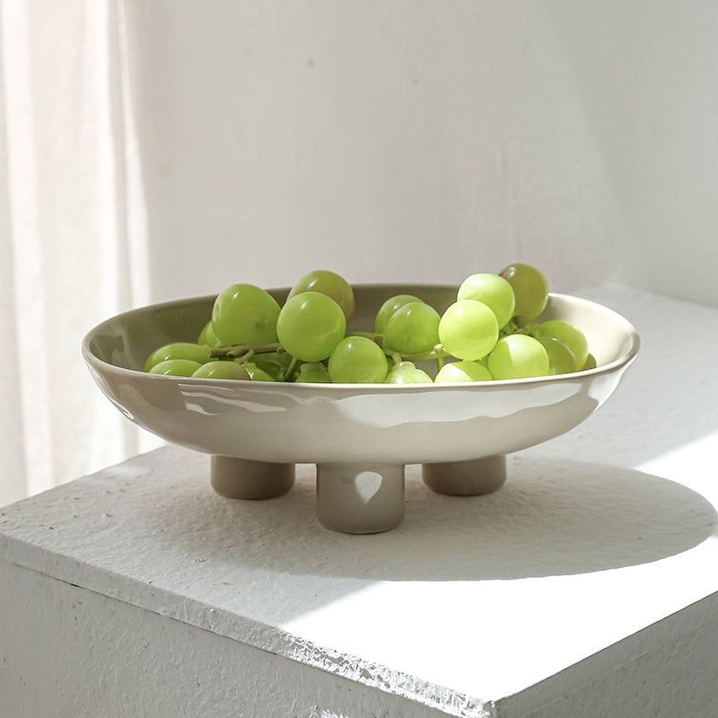 Assiette à fruits en porcelaine moderne minimaliste créative faite à la main en céramique de trois pieds de haut