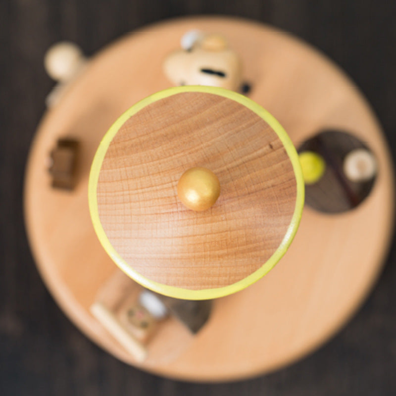 Boîte à musique enroulée en bois