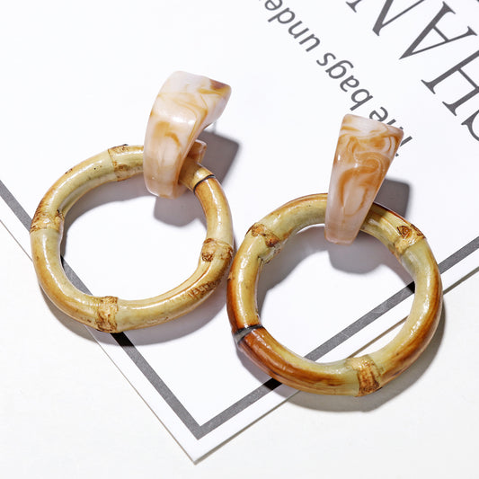 Boucles d'oreilles en bois et rotin géométriques multicouches